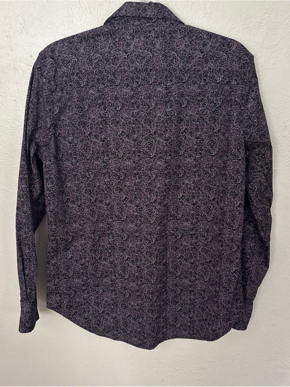 Robert Graham Long-Sleeve Purple Paisley Button-Down Shirt Size S - Picture 3 of 5